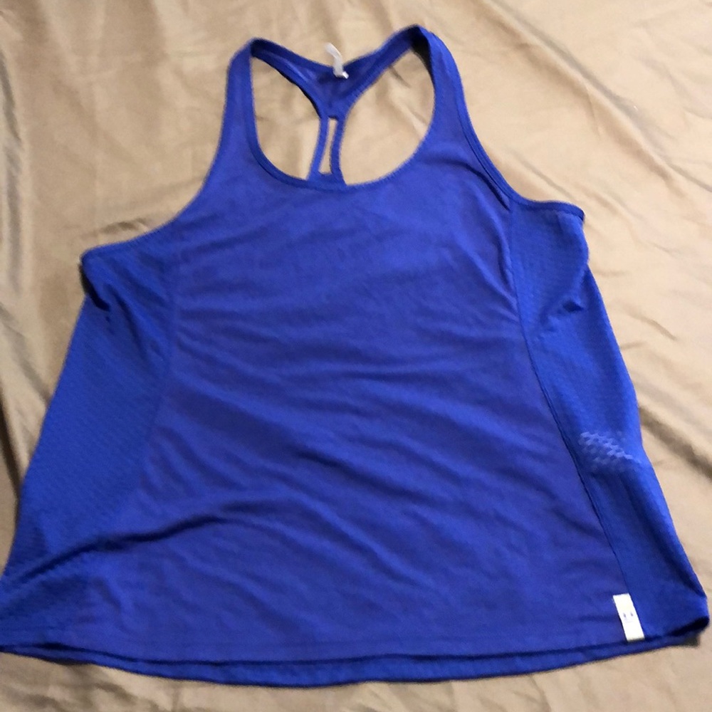 Under Armour tank